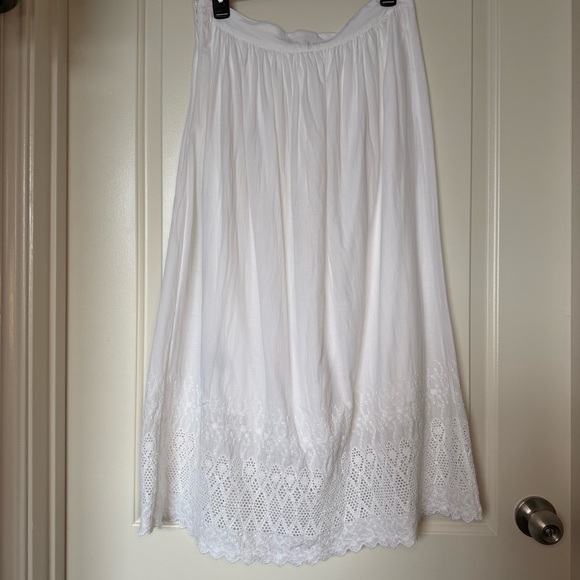 GAP White cotton Midi Skirt with Lace Hem, cottage core, coastal grandma, - Picture 5 of 10